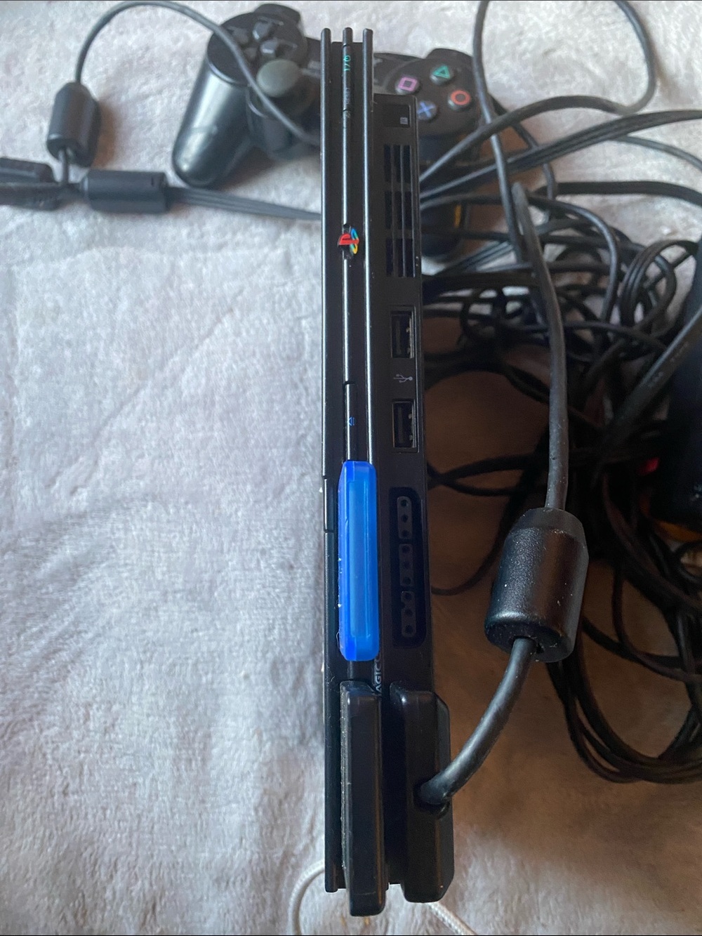 Sony Black PlayStation 2 Slim Console Bundle with Controller and Cables - Picture 2 of 7